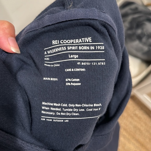 REI Navy blue waffle material navy blue pullover hoodie - Picture 4 of 4